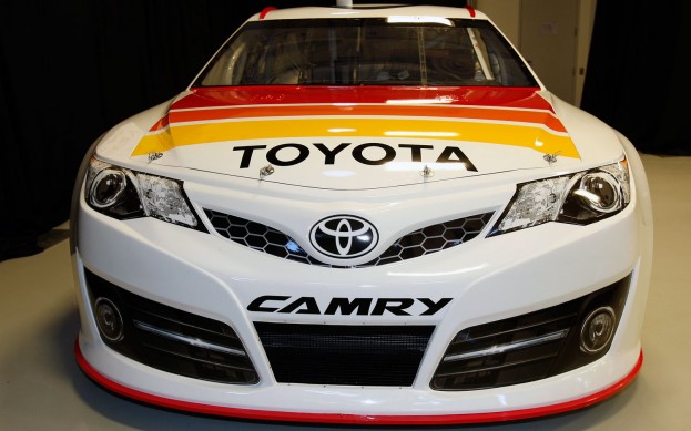 Toyota готовит Camry в NASCAR