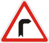 Дорожный знак 1.1 Опасный поворот в правую сторону