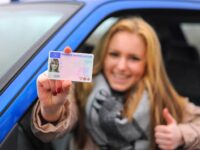 В Украине будут выдавать новые водительские права