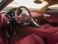 Bugatti отзывает сорок семь гиперкаров Chiron
