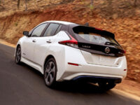 Краш-тест нового электрокара Nissan Leaf 2018